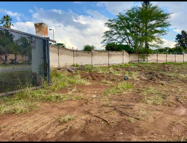 LAND FOR SALE IN RUIMSIG